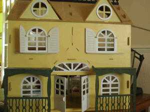 Luxury Manor Dolls House