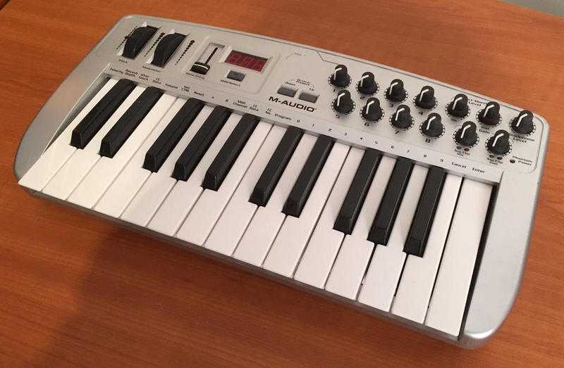 M-Audio Ozone USB Midi Controller Keyboard