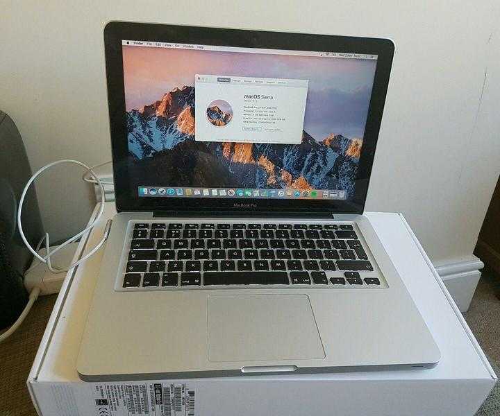 MacBook Pro 13.3 2012 laptop (QUICK SALE)