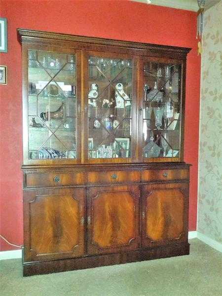 Mahogany Display Unit