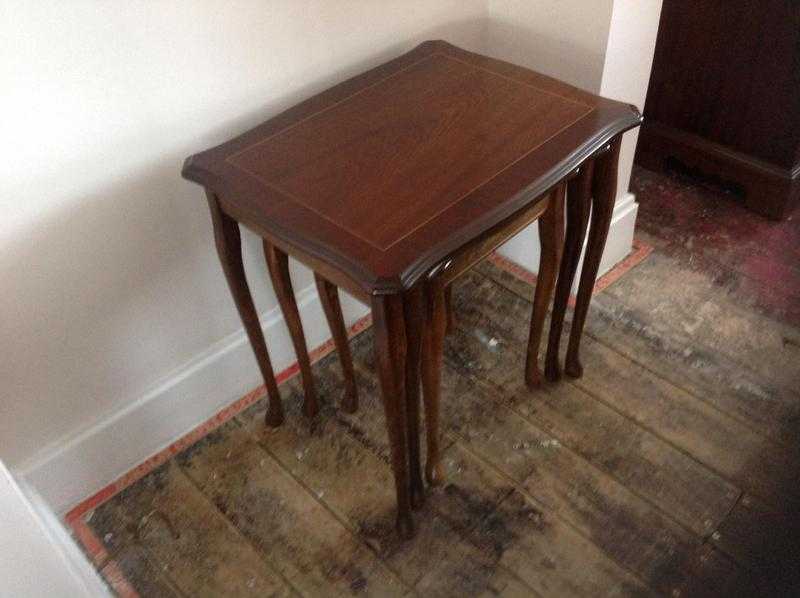 Mahogany nest of 3 tables