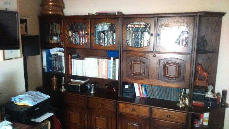 mahogany shade antique cabinet