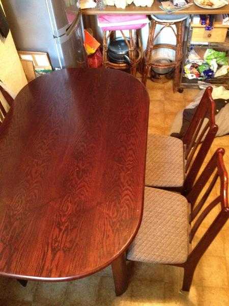 Mahogany table  6 chairs