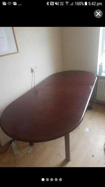 Mahogany Table good condition