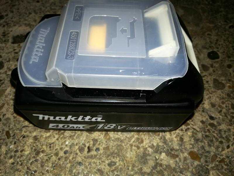 MAKITA BL1840B BATTERIES 4.0 Ah - New