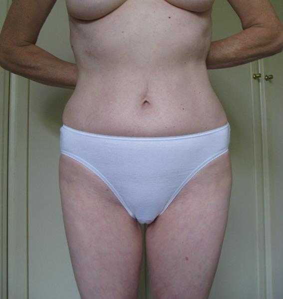 MampS - Full bum white cotton Knickers - NEW