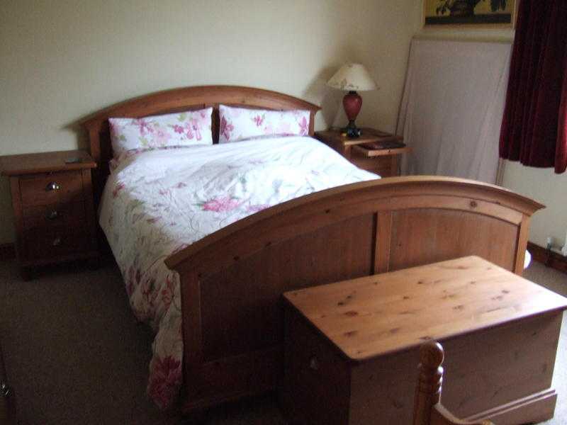 MampS solid wood French Farmhouse Bedroom Furniture