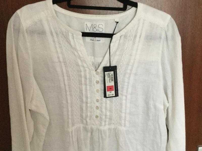 MampS white blouse size 18