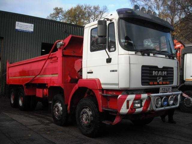 MAN 35 2001