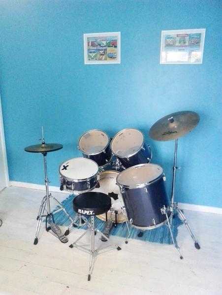 Mapex Series V  Zildjian  Sabian drum kit and cymbals