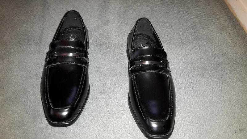 MARC ANTHONY BRAND NEW, UNWORN, BLACK LEATHER SHOES