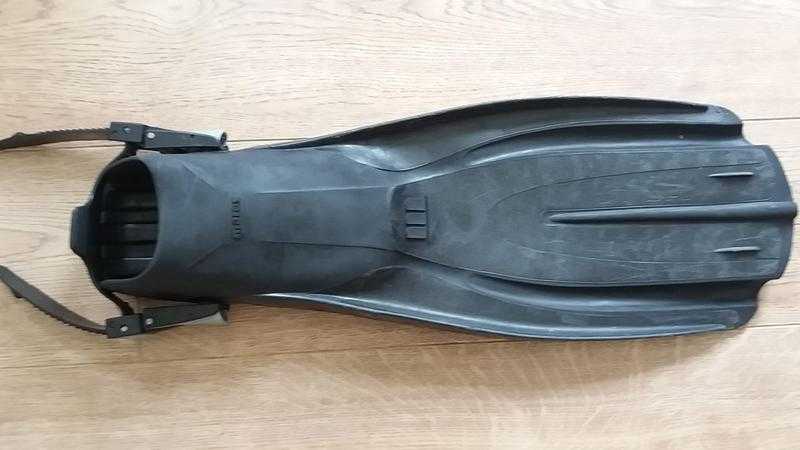 MARES DIVING FINS