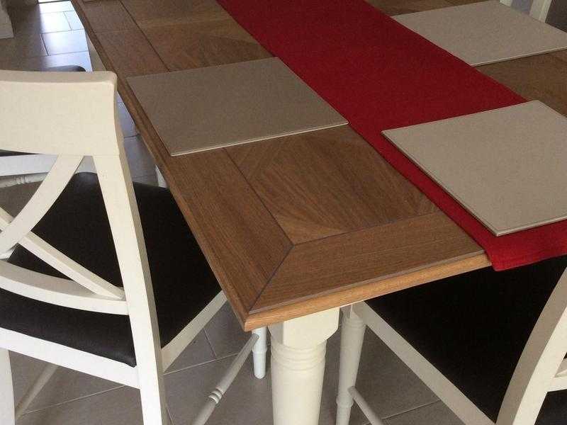 Marks and spencer kitchen table 6 chairs