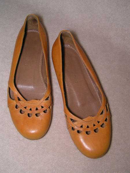 Marni Leather FlatsShoes UK 3.5 (ORIGINAL) FREE POSTAGE