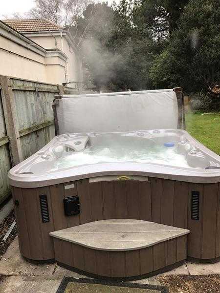 Marquis Wish Hot tub