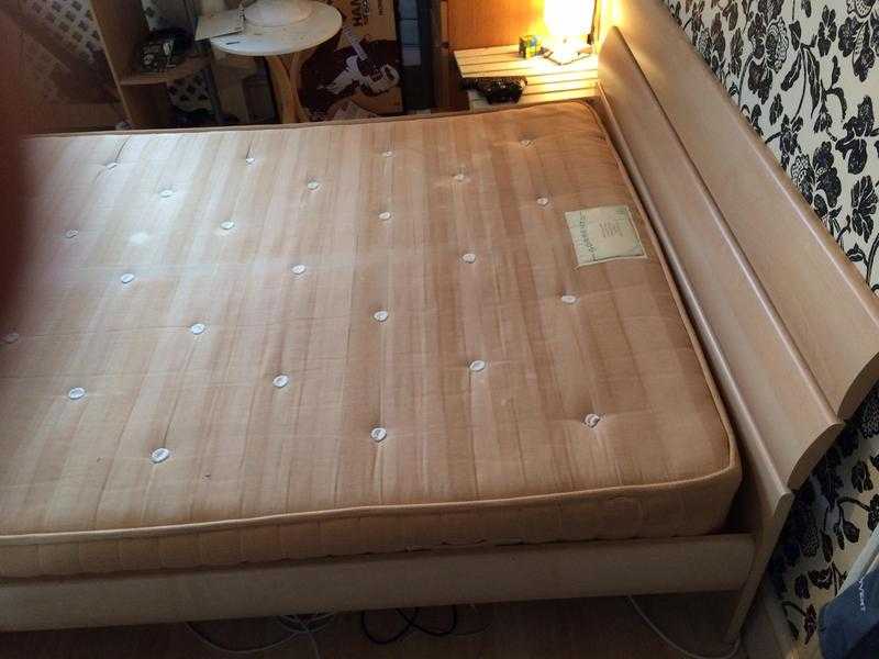 Maskreys King Sized Bed with Mattress