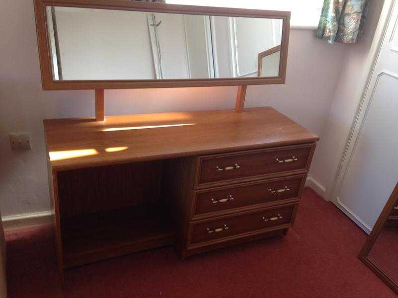 Matching dressing table with drawers under