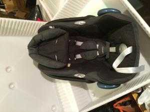 maxi cosy rear facing baby carrier