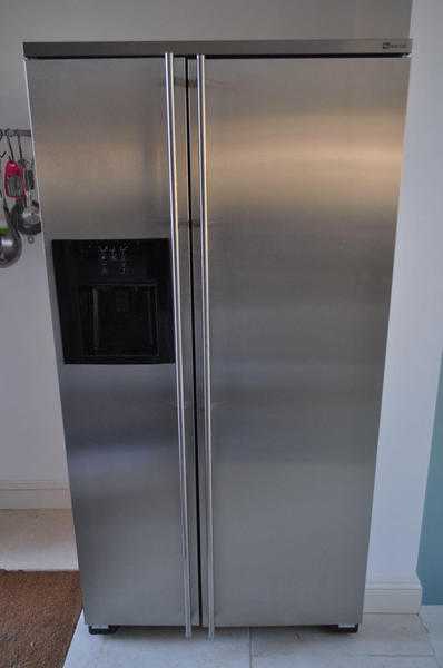 maytag American Style Fridge Freezer .Stainless Steel