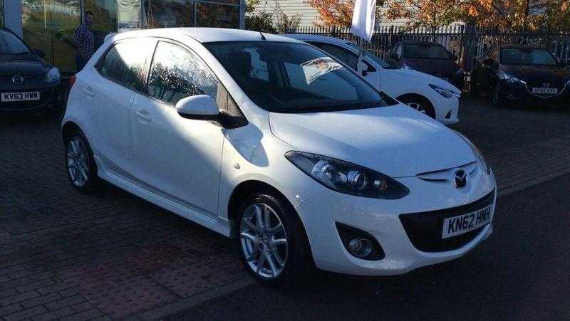 Mazda Mazda2 2012