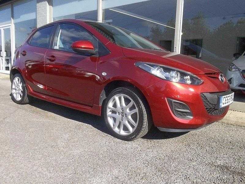 Mazda Mazda2 2013