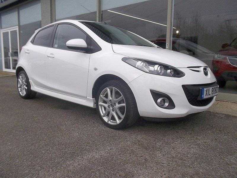 Mazda Mazda2 2013