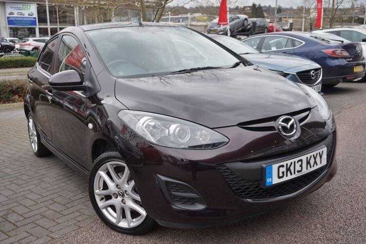 Mazda Mazda2 2013