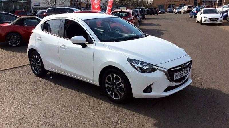 Mazda Mazda2 2015