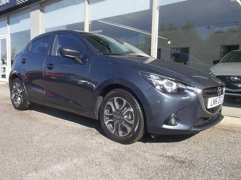 Mazda Mazda2 2016