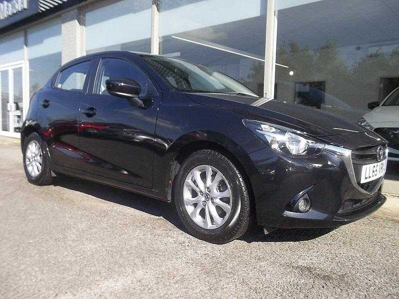 Mazda Mazda2 2016