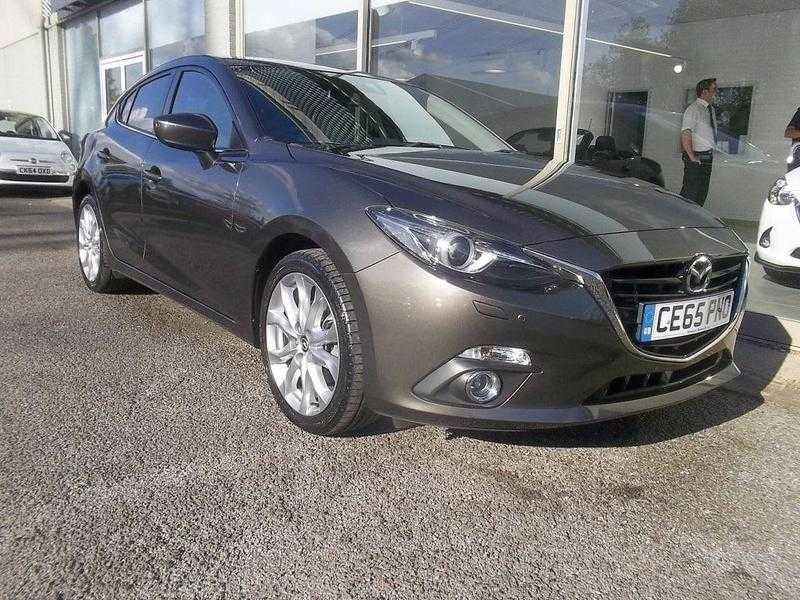 Mazda Mazda3 2015