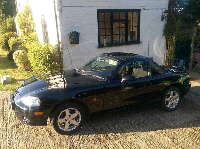 Mazda MX-5 2005 1.6 43,000 miles, Metallic Black Convertible with Hard Top