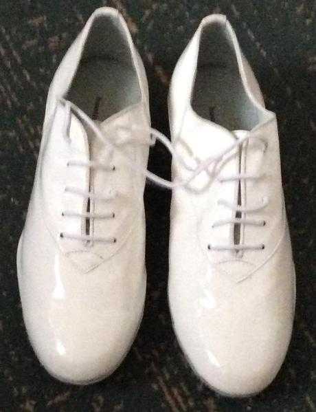 Men039s  DANCE  Shoes - WHITE  PATENT  LEATHER, size 9