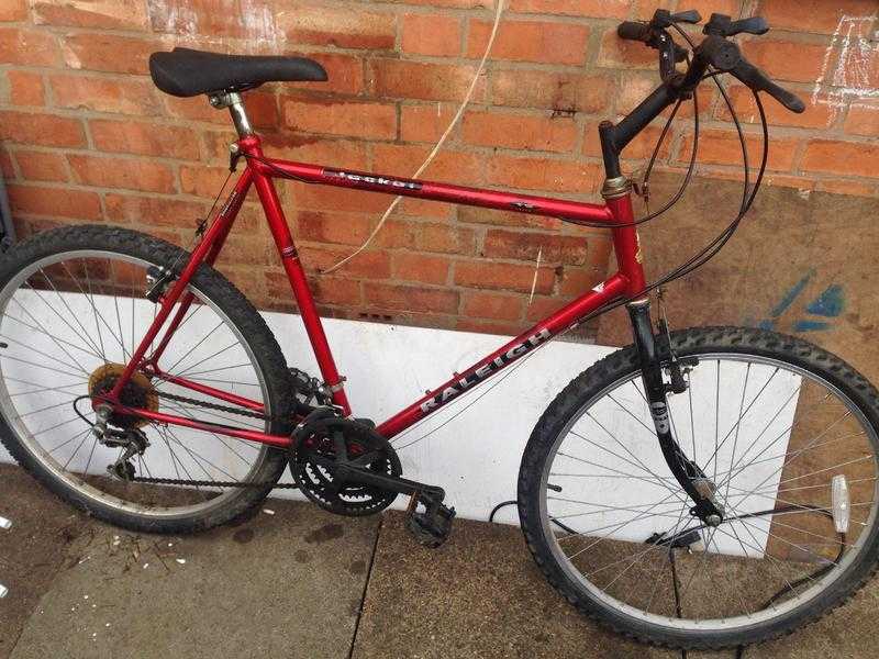 Men039s Raleigh bike