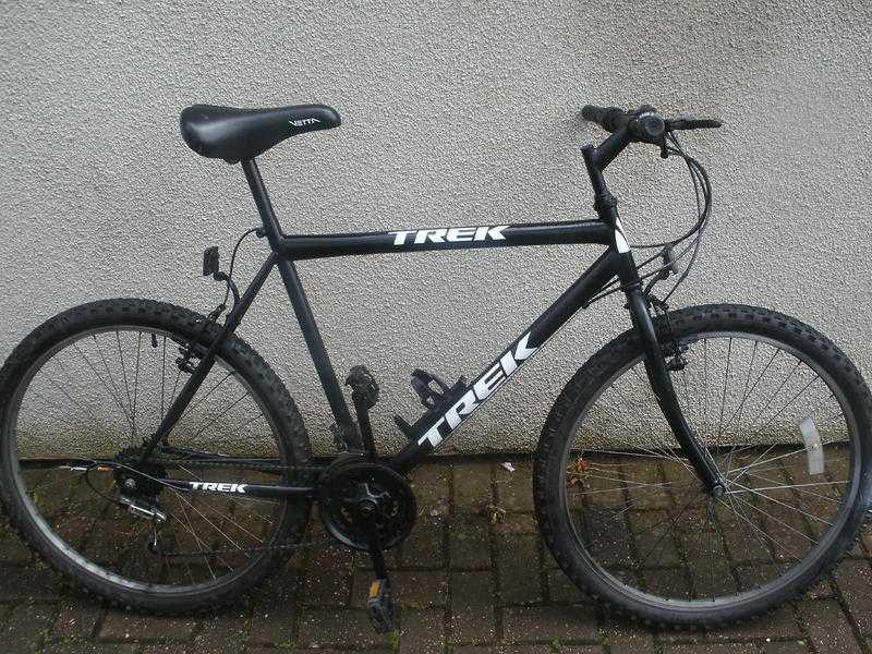 Mens Black Mountain Bike