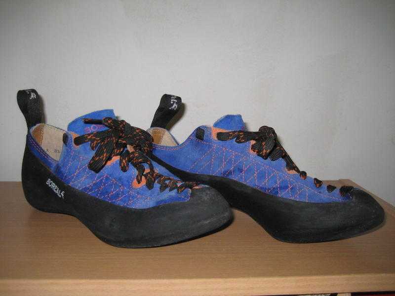 MENS CLIMBING SHOES BOREAL BRAND