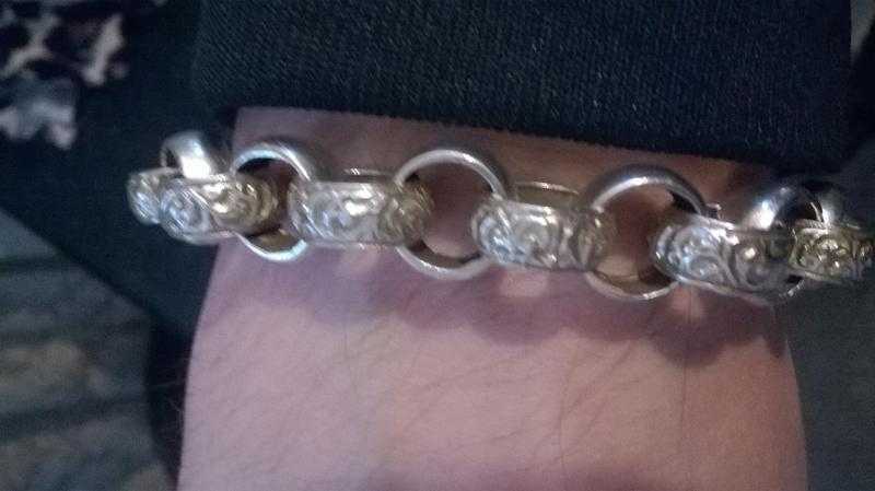 mens gold bracelet