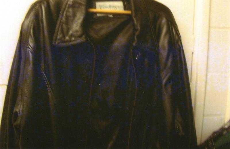 mens leather jacket black size 38 chest  in good condition