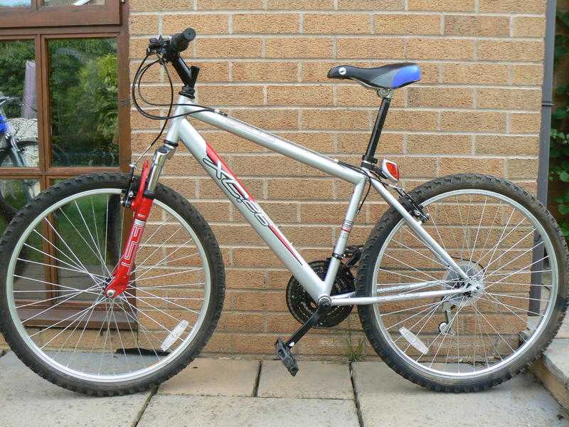 Mens Mountain bike Apollo XC26