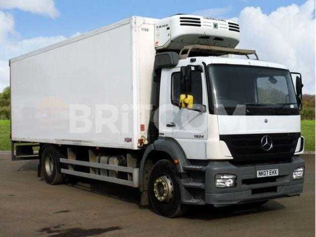 Mercedes-Benz 1824 2007