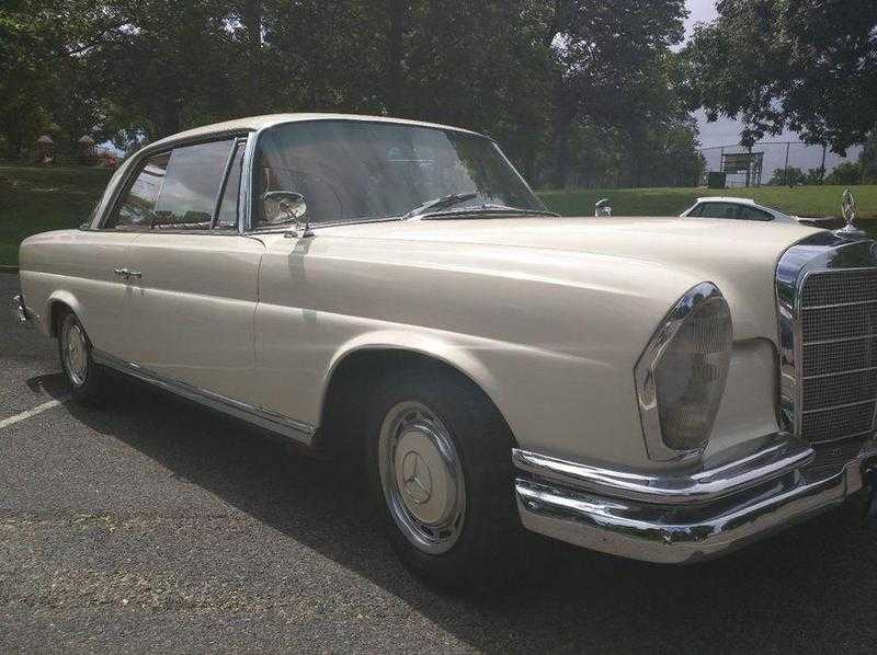 Mercedes-Benz 220SEB Opera Coupe 1963