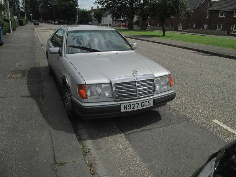Mercedes-Benz 230ce  automatic 2 door Coupe  1990 MOT ( FULL SERVICE HISTORY