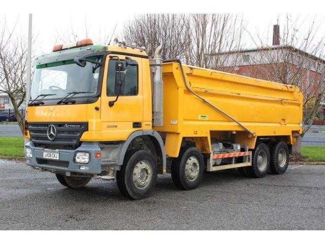 Mercedes-Benz 3236 2008