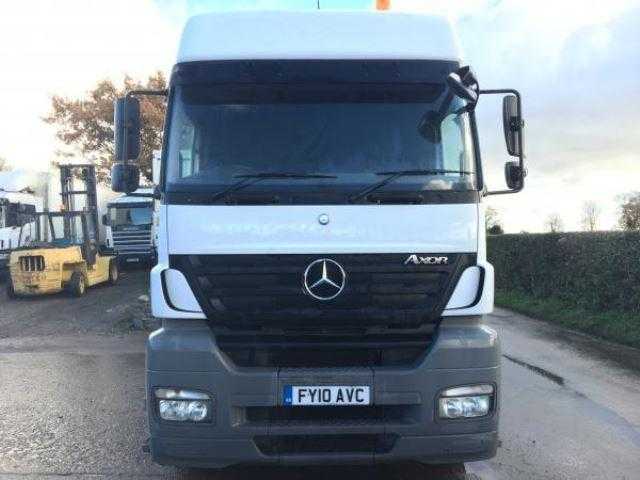 Mercedes-Benz Axor 2010