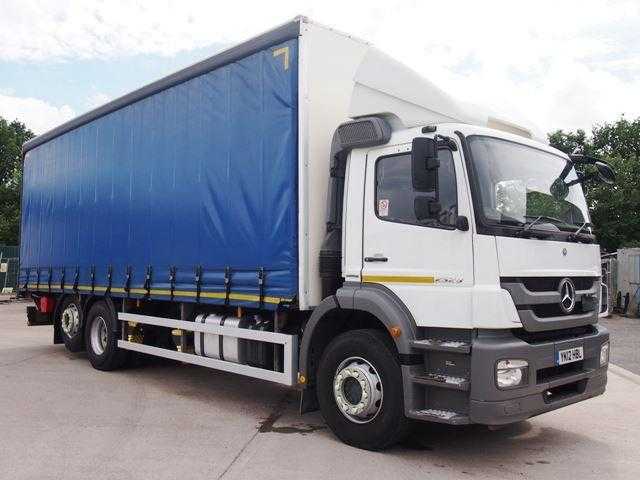 Mercedes-Benz Axor 2012