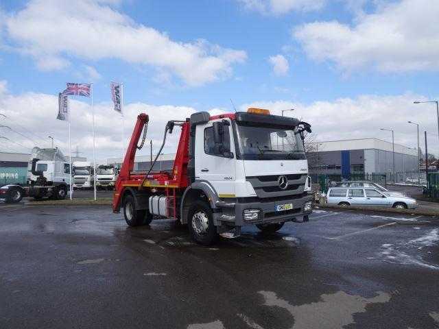 Mercedes-Benz Axor 2013