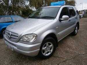 Mercedes-Benz ML 2000