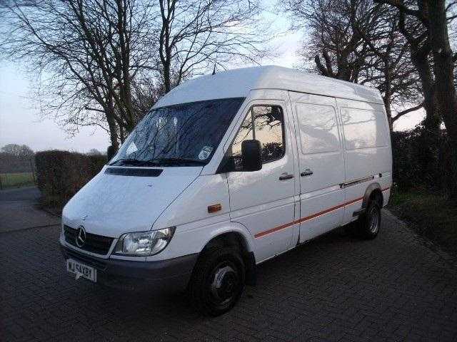 Mercedes-Benz Sprinter 2004