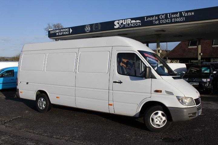 Mercedes-Benz Sprinter 2005