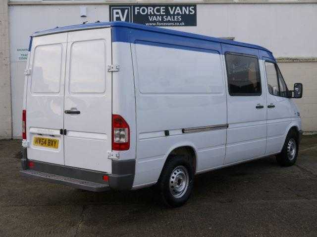 Mercedes-Benz Sprinter 2005